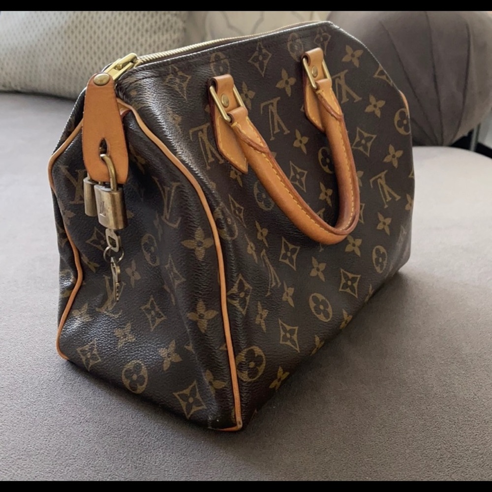 Louis Vuitton Speedy 25 Monogram